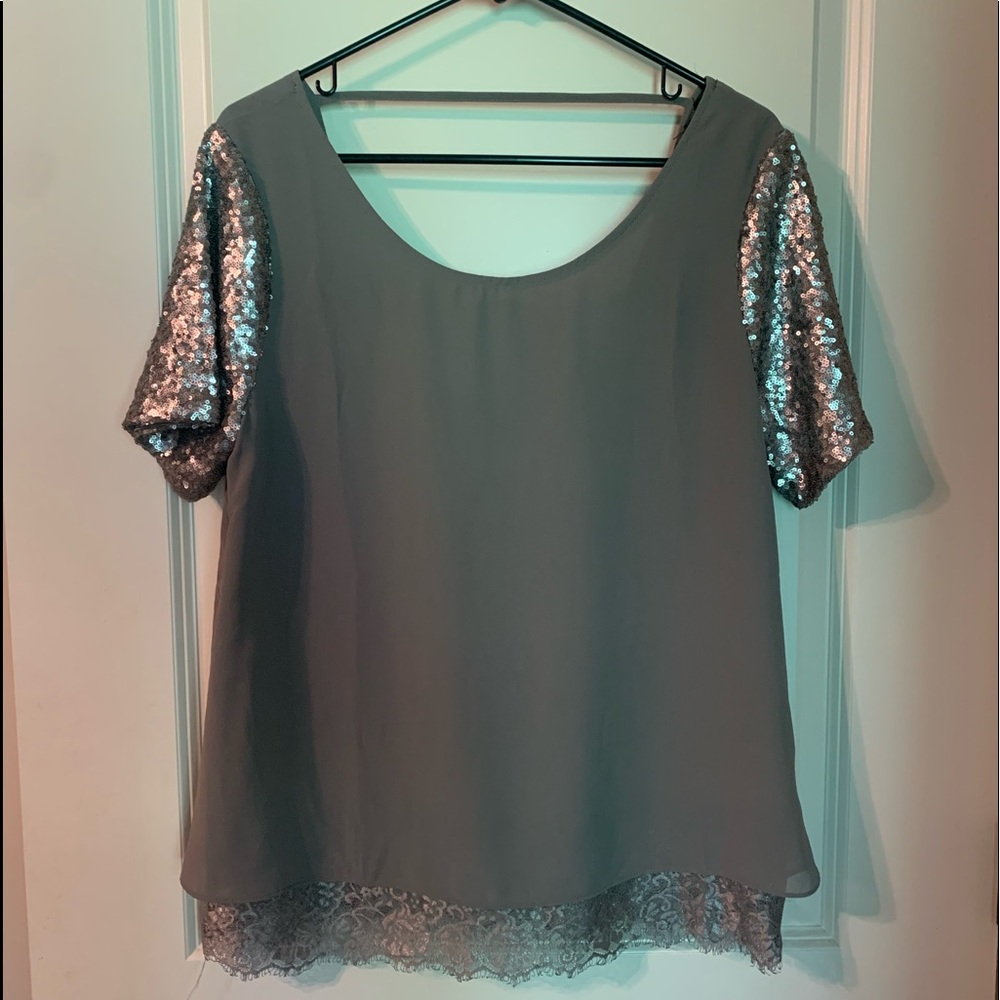 BUCKLE SEQUIN Sleeves